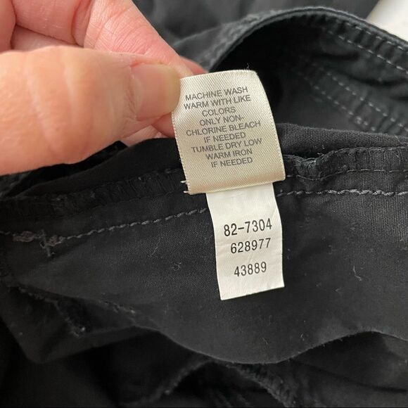 J.JILL Women’s Genuine Fit at Waist Bermuda Shorts Black w/ drawstring sz 8 - Picture 6 of 12